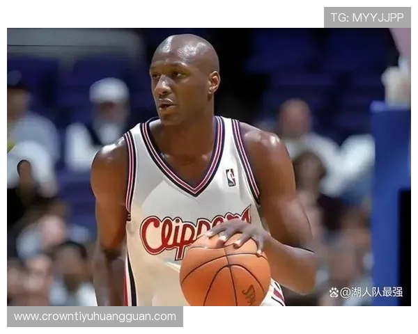 拉玛尔·奥多姆无球跑动增多显著拉开进攻空间提升传切效率