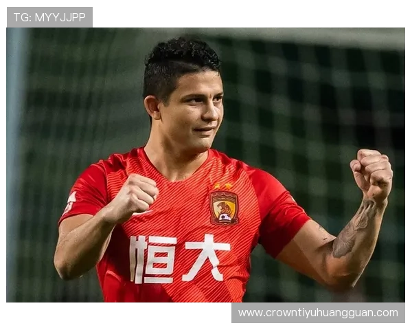 撕开后防，前锋艾克森本赛季前插较赛季初更具威胁