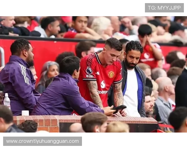 曼联进攻组织混乱问题逐步反映，关键战能力受到检验