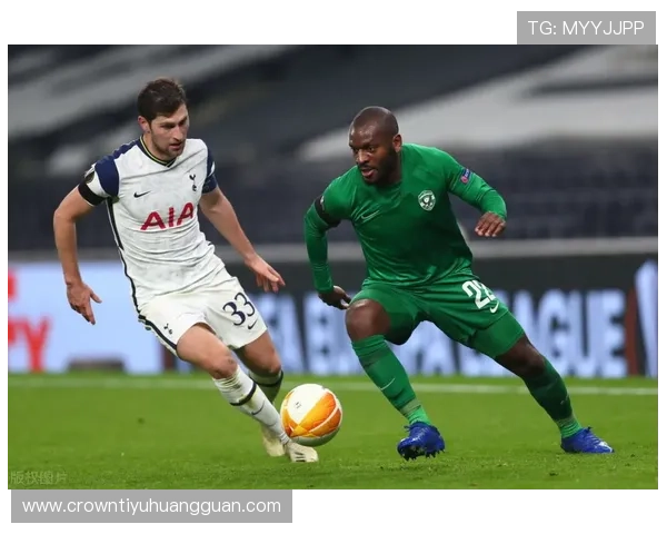 热刺进攻体系华丽但稳定性不足，防守漏洞凸显，对赛季争冠形势产生制约